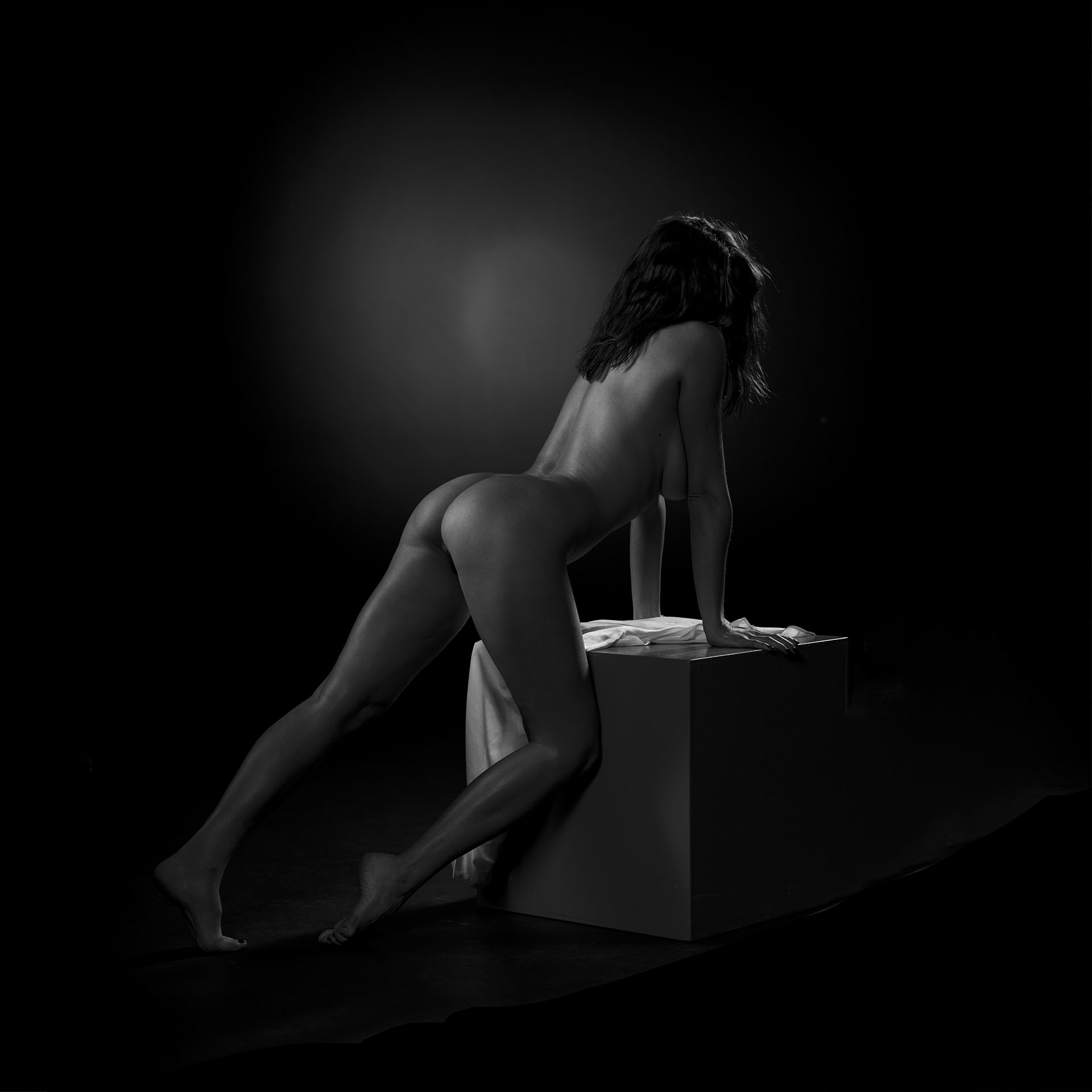 Elegant Simplicity: A Striking Black and White Nude Art Print for Sophisticated Interiors