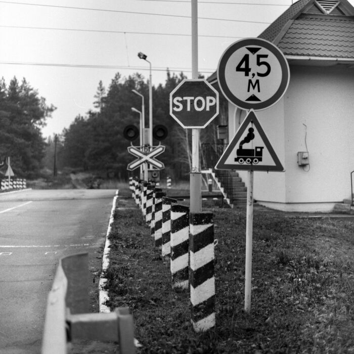 Crossroads of Time: A Monochrome Journey Through Analog Photography